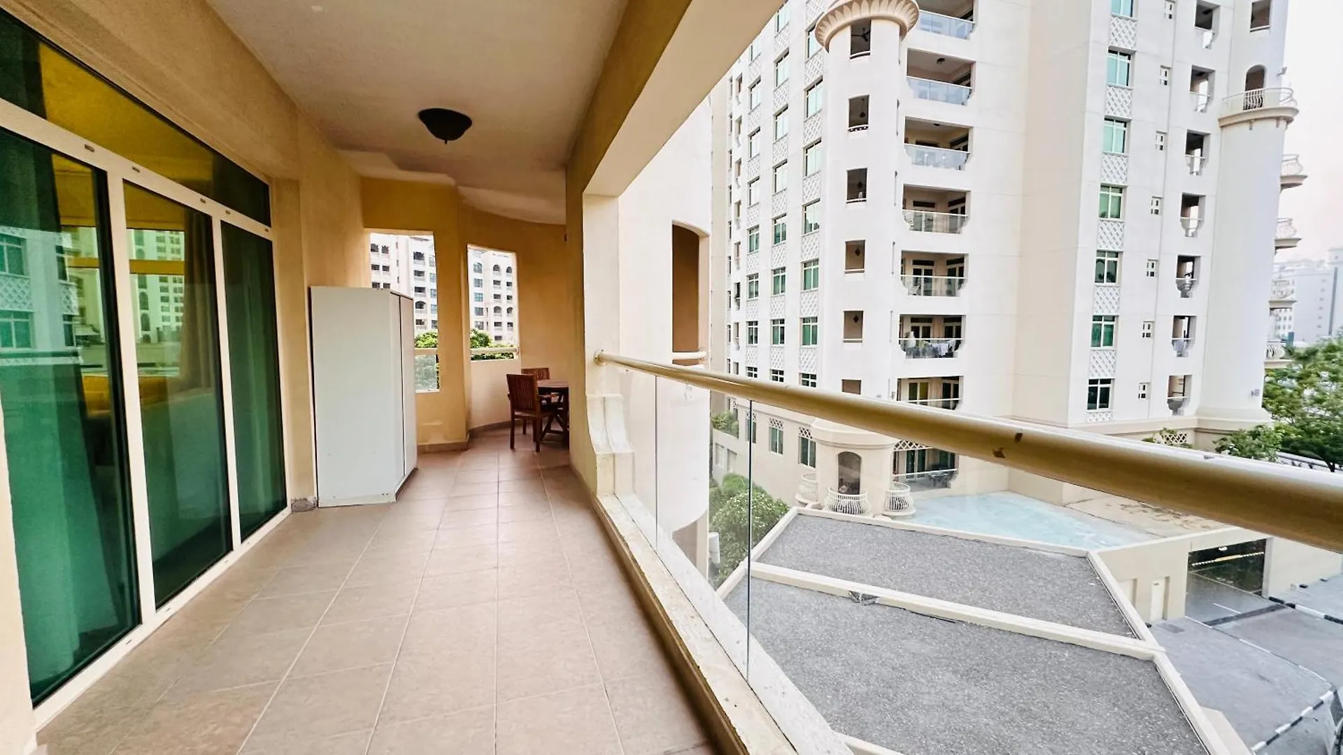 Luxury 3 Bed Apartment At Palm Jumeirah Dubai 0*,